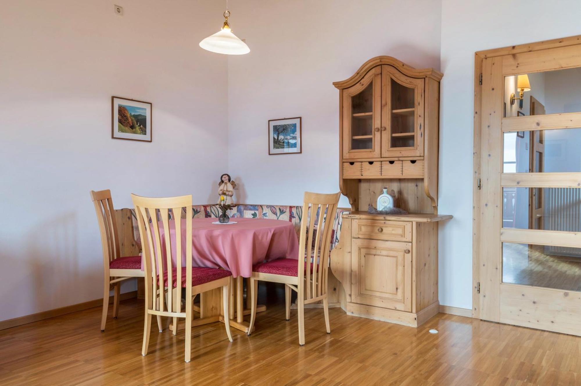 Funtnatsch Apartment Langkofel Лайон Экстерьер фото