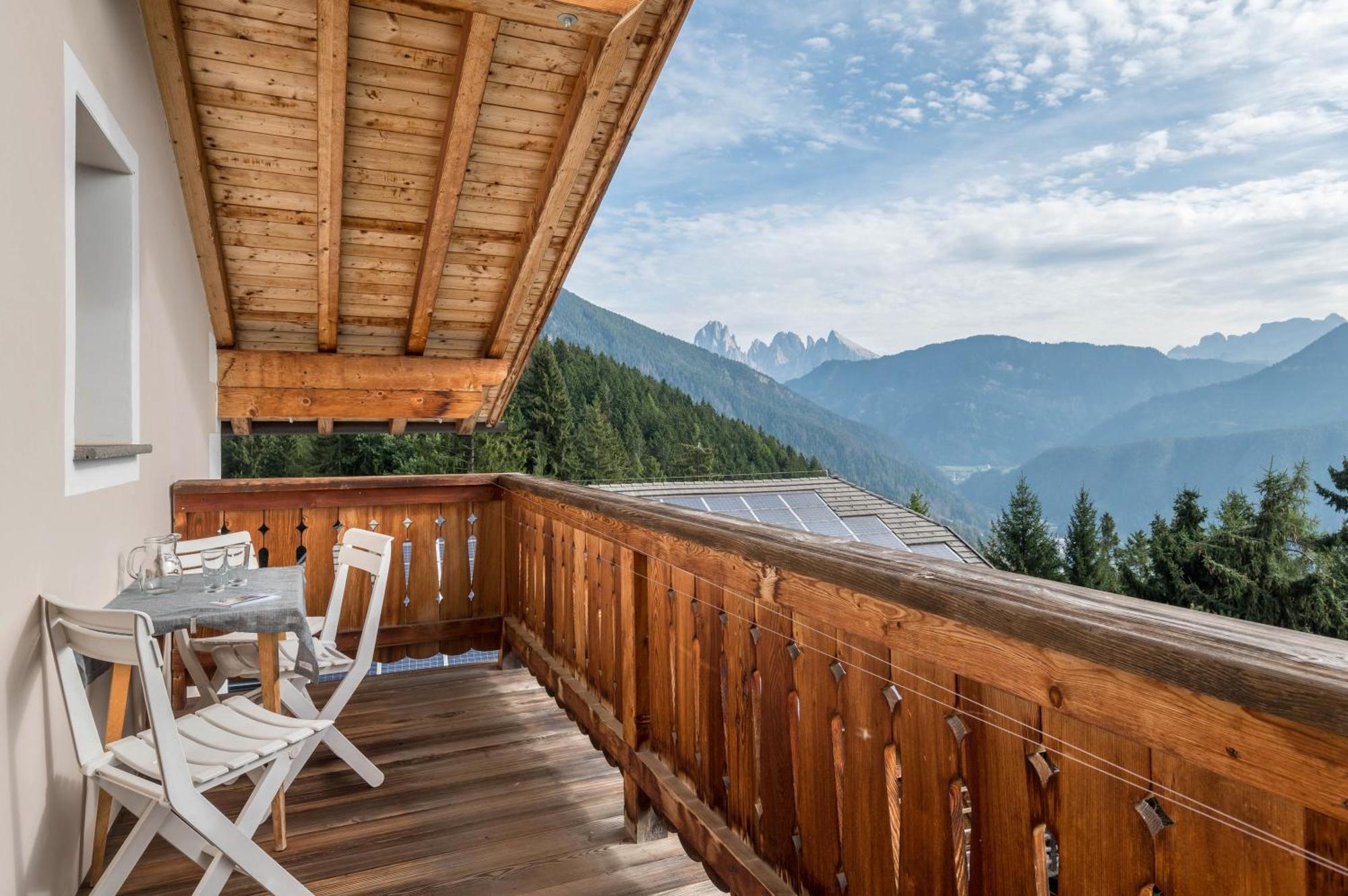 Funtnatsch Apartment Langkofel Лайон Экстерьер фото