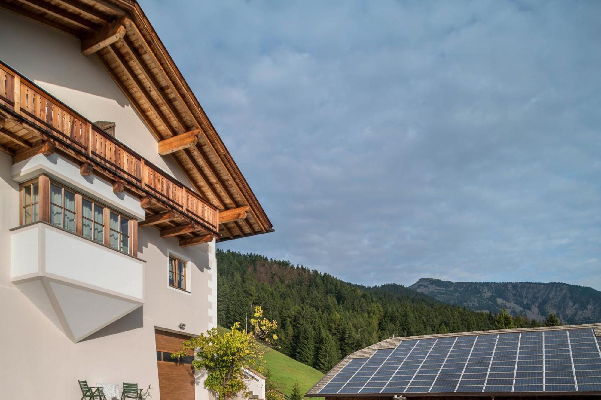 Funtnatsch Apartment Langkofel Лайон Экстерьер фото